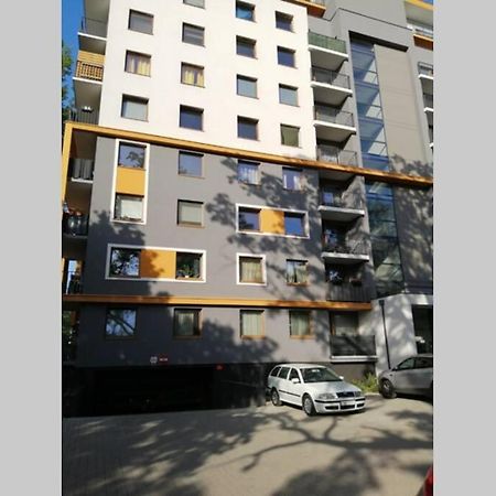 Sun House Apartment + Free Parking Вроцлав Экстерьер фото
